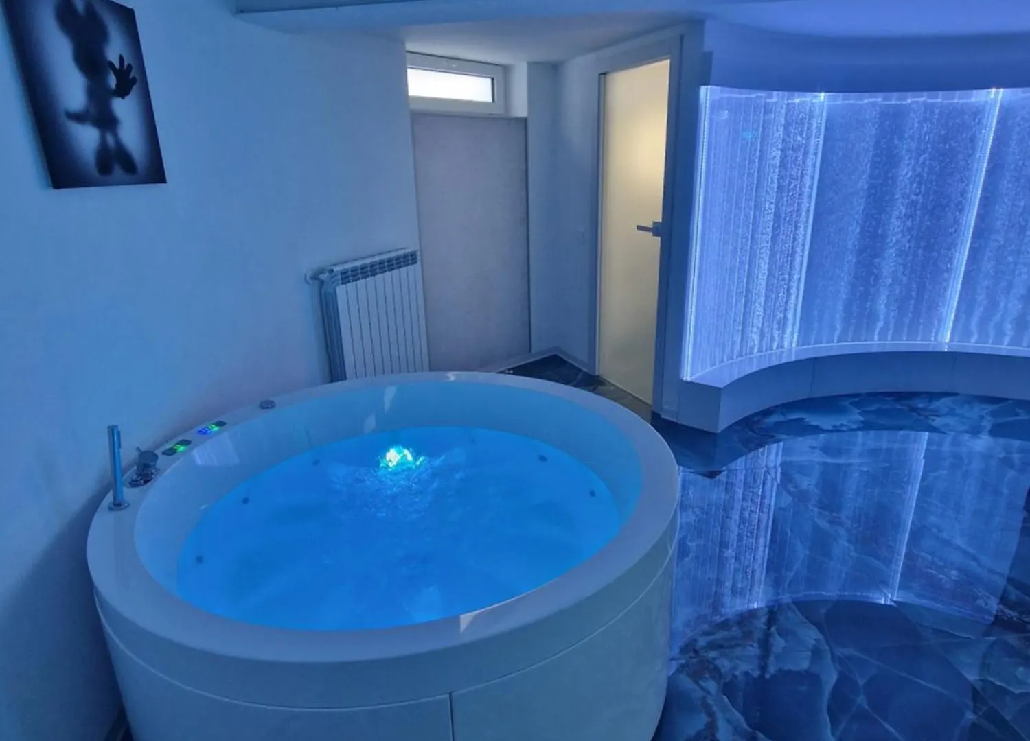 The Igloo Milano Villa 0*, Milan