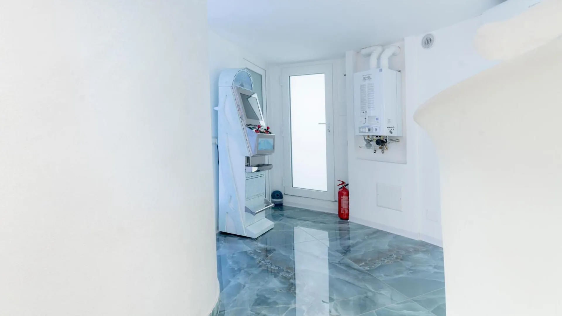 The Igloo Milano Villa