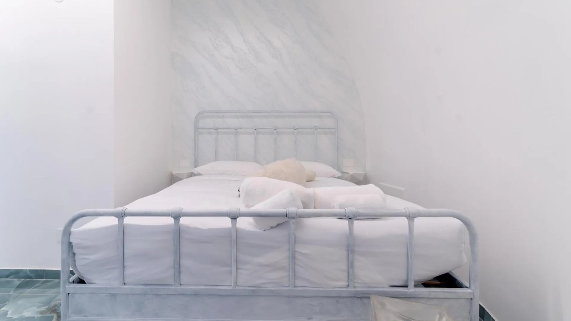 The Igloo Milano Villa